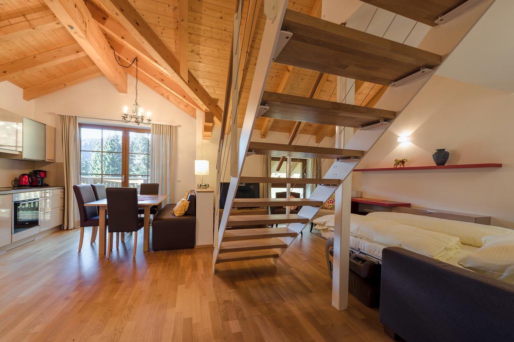 Aigenberg Appartements Флахау Стая снимка