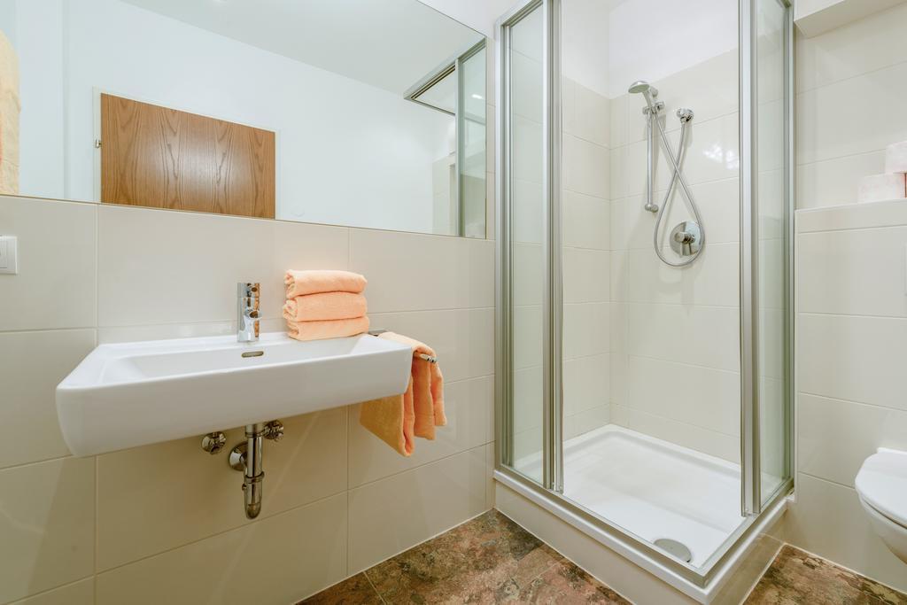 Aigenberg Appartements Флахау Стая снимка